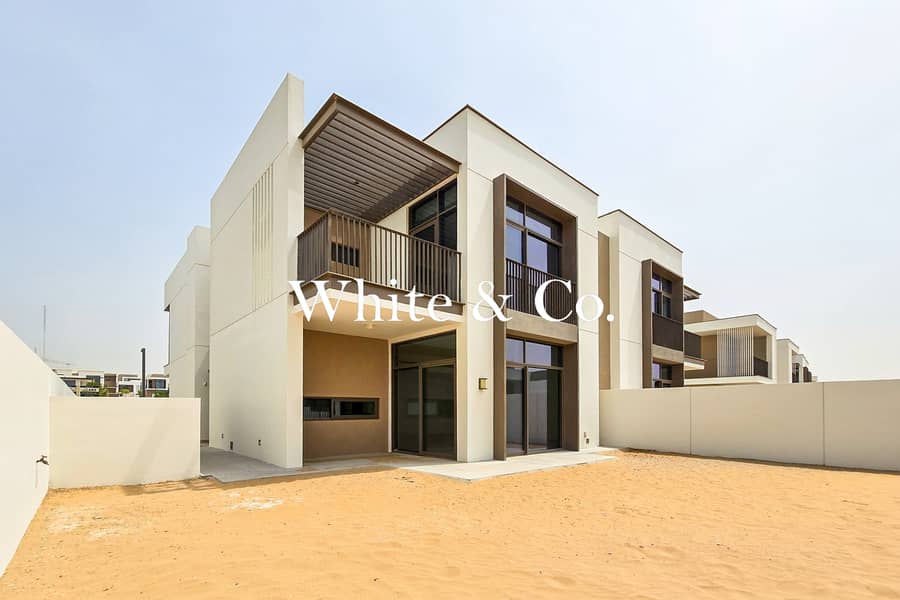 Elevated Plot | Type A | Spacious Layout