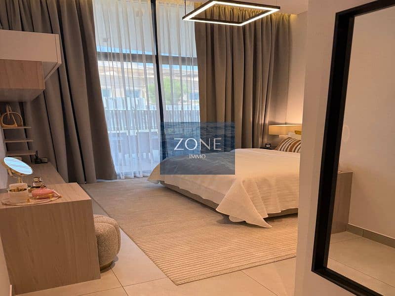28 Park Lane_28. jpg