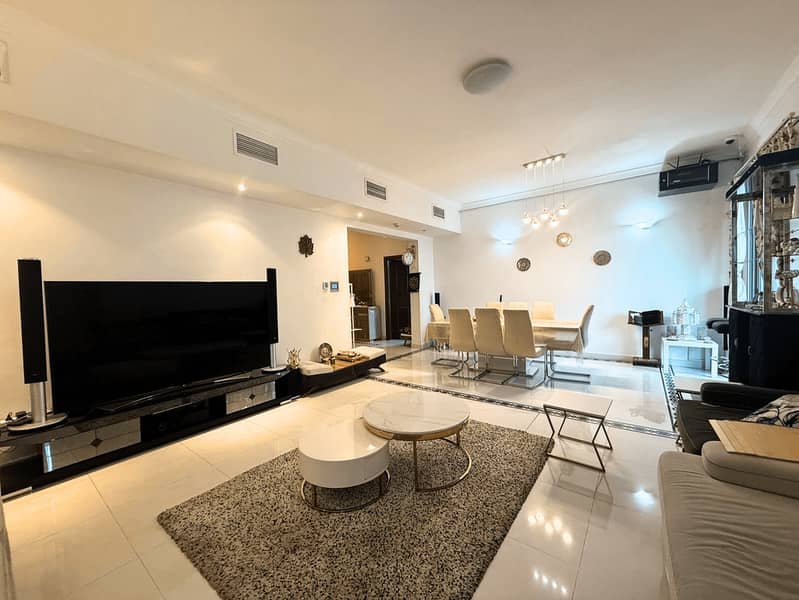 位于猎鹰奇迹之城,西部公寓南 4 卧室的联排别墅 250000 AED - 12964759 位于猎鹰奇迹之城,西部公寓南 4 卧室的联排别墅 250000 AED - 12964759