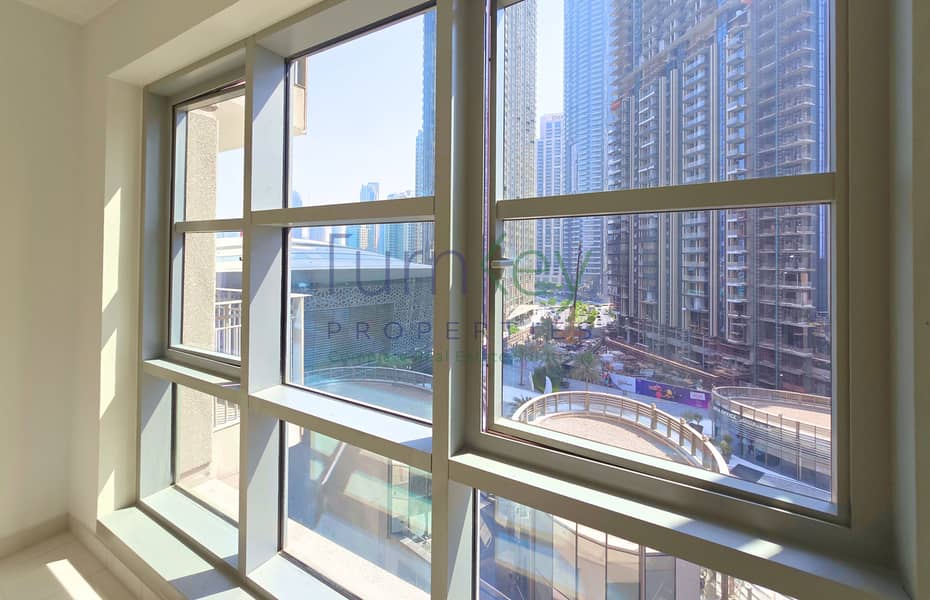 5 Emaar BD Standpoint A -  Luxury 2BR with Dubai Opera View_page-0006. jpg