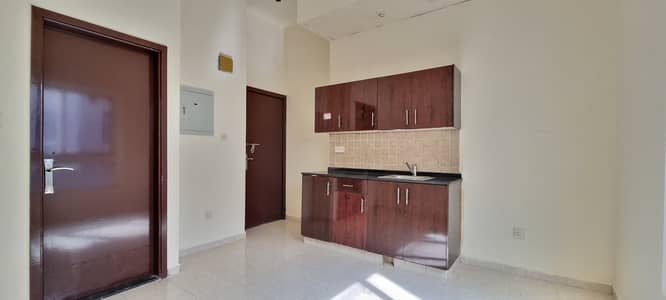Studio for Rent in Deira, Dubai - compressed_20231114_125613. jpg
