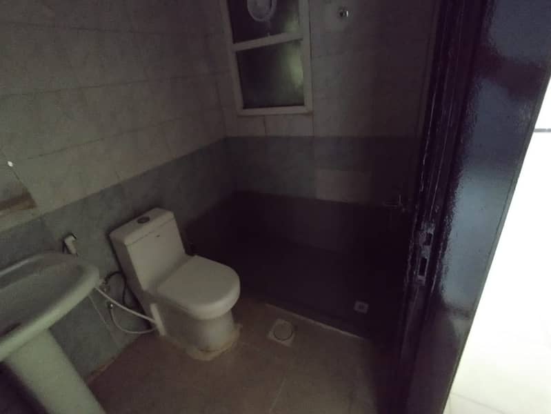 11 WhatsApp Image 2025-10-02 at 8.06. 43 AM. jpeg