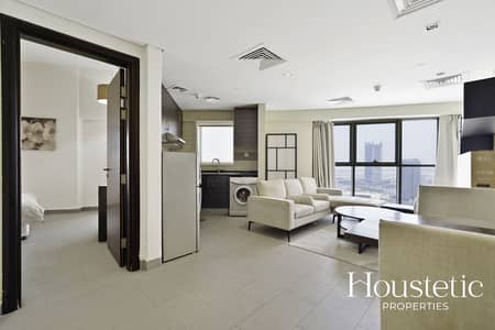 1 Bedroom Apartment for Sale in Dubai Sports City, Dubai - Vacant Now | Stadium View | Furnished