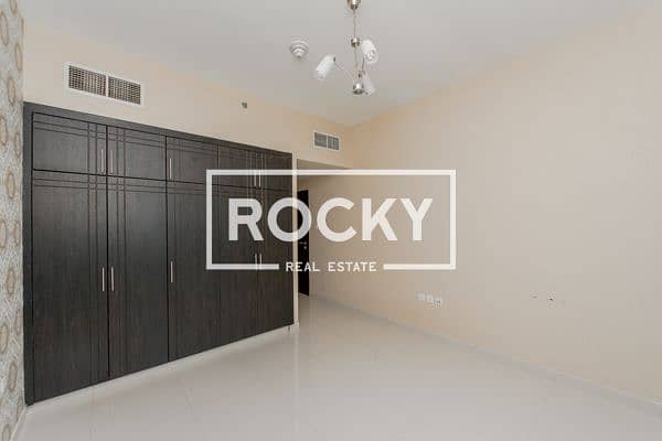 9 AlWarqaa_NooraAlShamsi_507-2BR (16 of 24). jpg