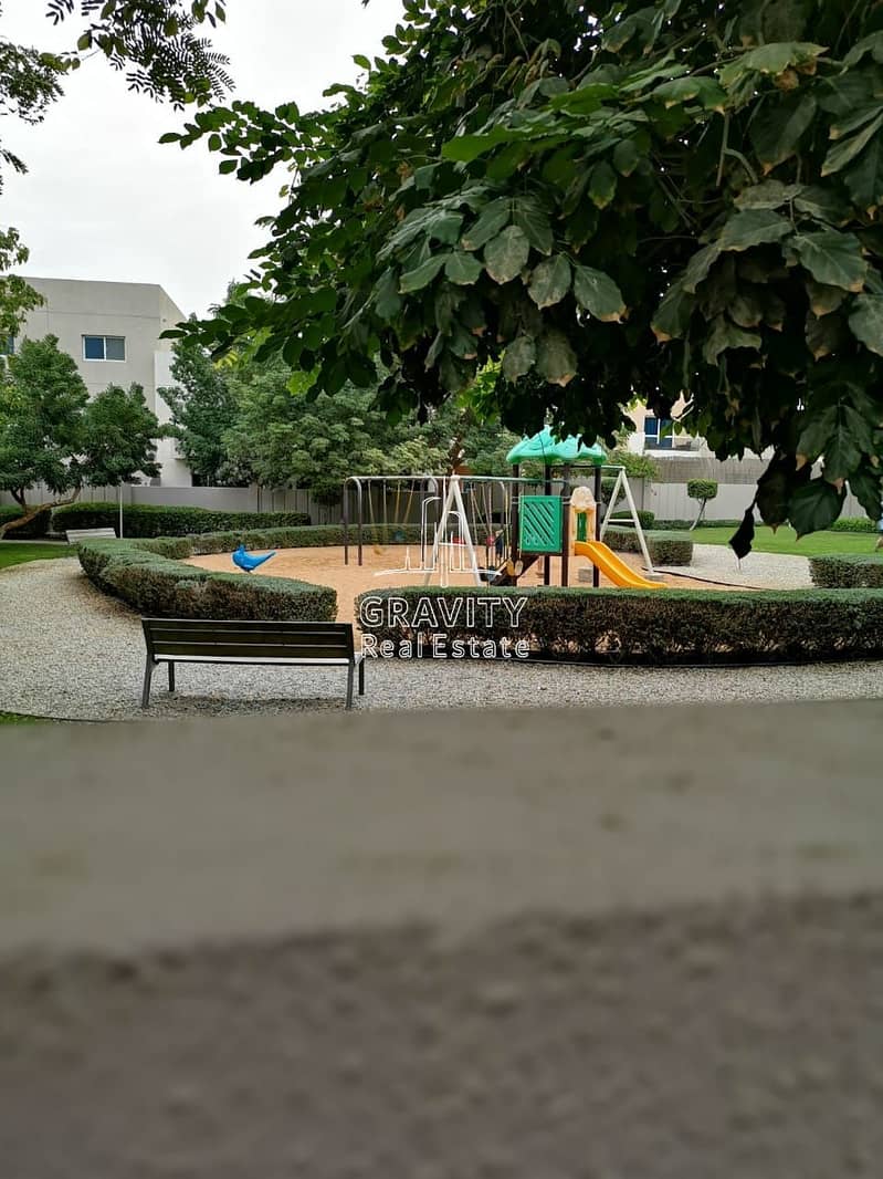 8 08. jpg