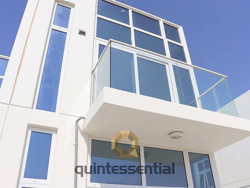 12 Balcony-1. jpg