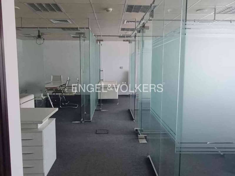Furnished I Near Metro I ready to move