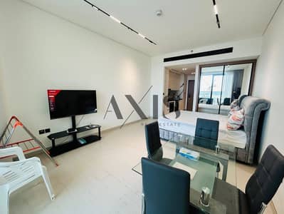 Studio for Rent in Business Bay, Dubai - Canal & Amenities Views | Furnished | keys in Hand