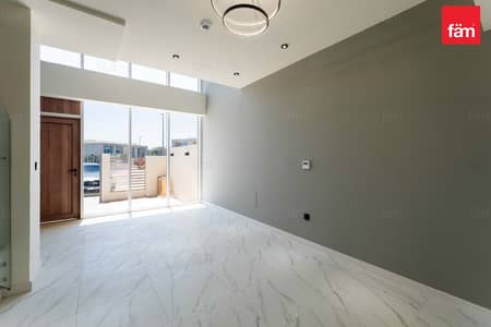 1 Bedroom Townhouse for Rent in Dubailand, Dubai - Vacant | Spacious | Private Garden | New