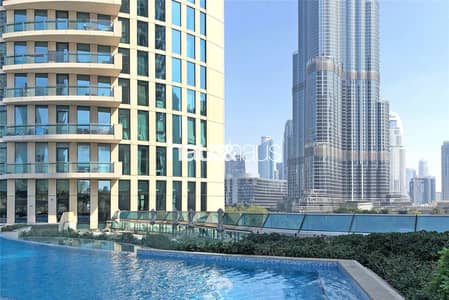 2 Bedroom Apartment for Sale in Downtown Dubai, Dubai - Vacant | Mall + Metro access | Butterfly Layout