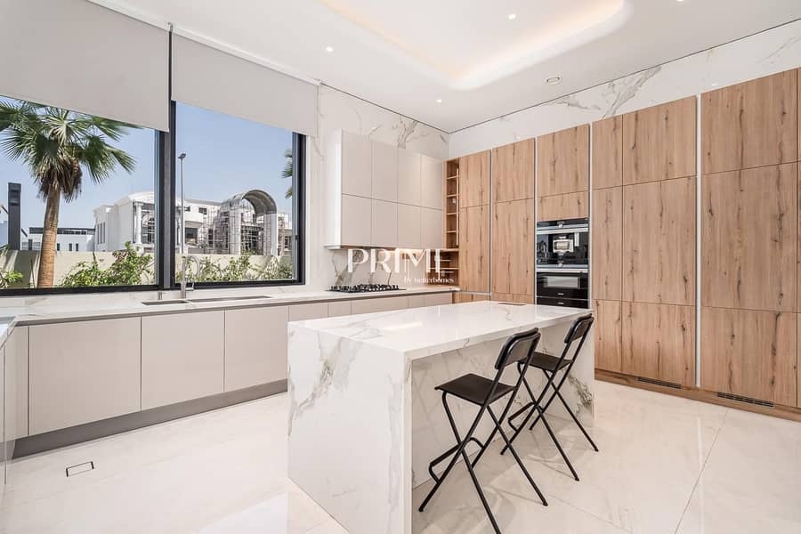 Great location | Custom built | Quality finishing - Image 9