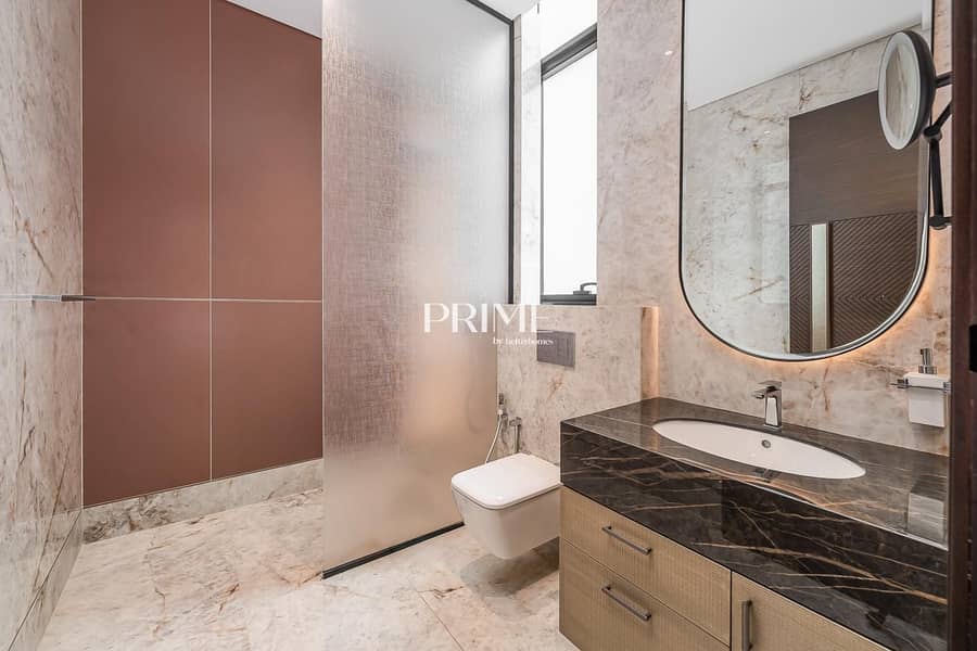 Great location | Custom built | Quality finishing - Image 13