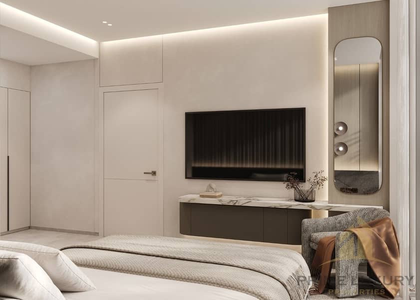 14 Master bed 02. JPG