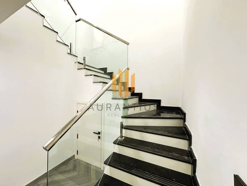 16 IMG-20251001-WA0065. jpg