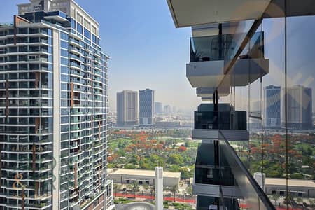 2 Bedroom Flat for Sale in Bur Dubai, Dubai - Huge Layout | Corner Unit | Garden and SZR View
