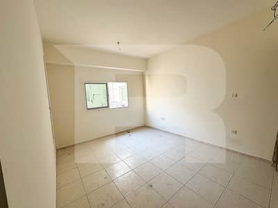 2 Bedroom Flat for Rent in Bur Dubai, Dubai - Spacious 2BR | Closed Kitchen with Balcony