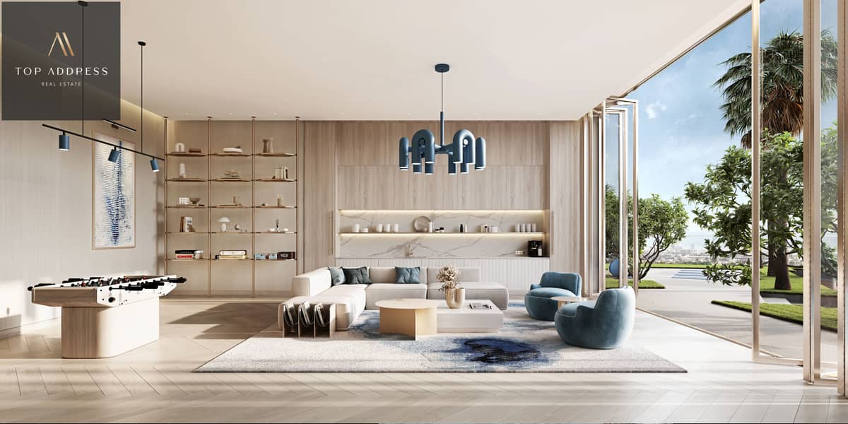 18 UH  by Ellington - Podium Club Lounge. png