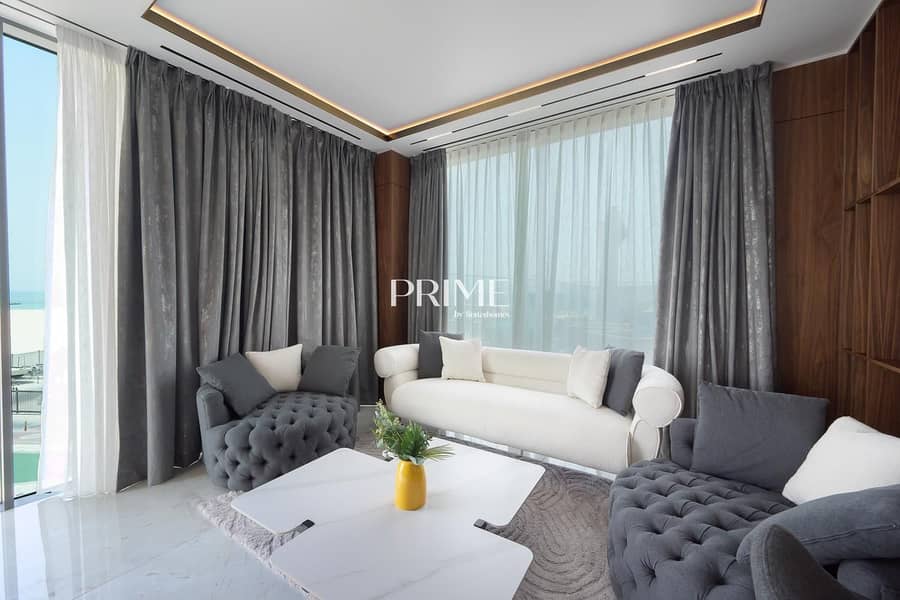 Living by the Beach | Family Home | Modern Design - Image 6