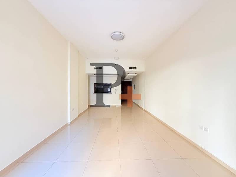 位于朱美拉环形村(JVC)，JVC第10区，拉雅公寓 2 卧室的公寓 132000 AED - 12968658