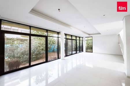 5 Bedroom Villa for Sale in DAMAC Hills, Dubai - Vacant | V4 Type | 5 Bedroom Villa