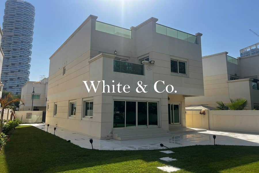 位于朱美拉环形村(JVC)，环形别墅区 4 卧室的别墅 240000 AED - 12951022