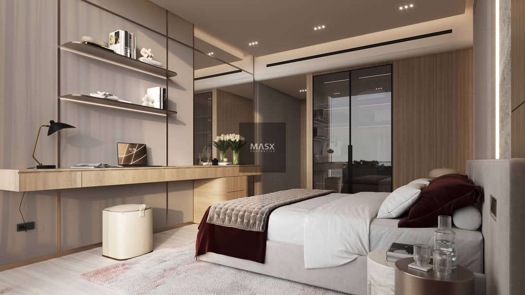 12 Ruby_Bedroom_C03_Post. jpg
