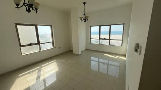 فلیٹ 3 غرف نوم للايجار في كورنيش عجمان، عجمان - IMG-20250428-WA0300. jpg