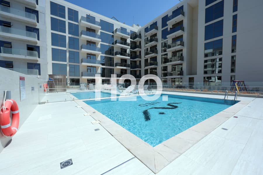 Spacious Layout | Ready to Move-in | Brand New