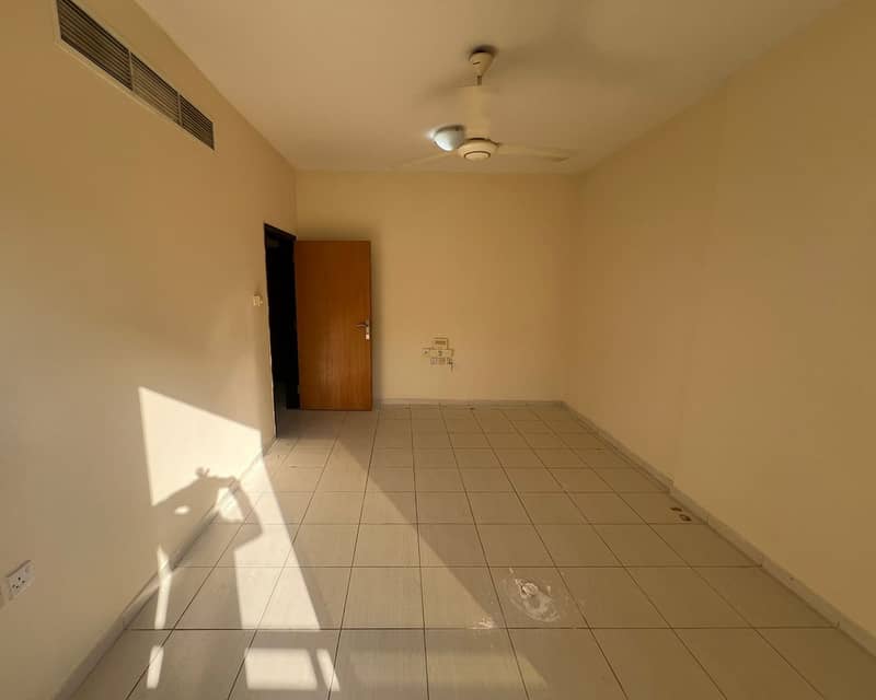 5 4bd63388-839b-4b89-8694-50f352d0349d. jpg