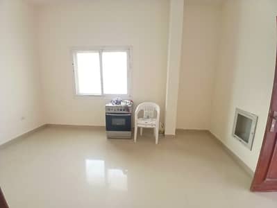 Studio for Rent in Muwaileh, Sharjah - 20251002_172156. jpg