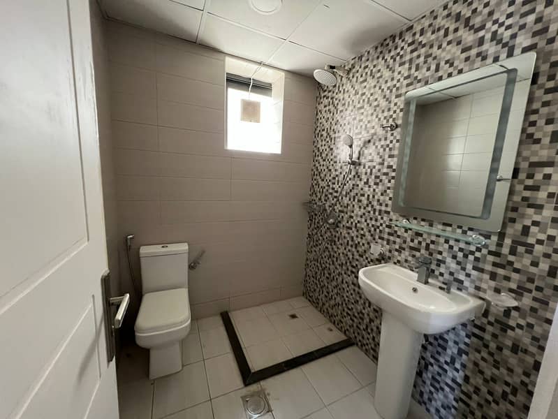 24 IMG-20251001-WA0145. jpg