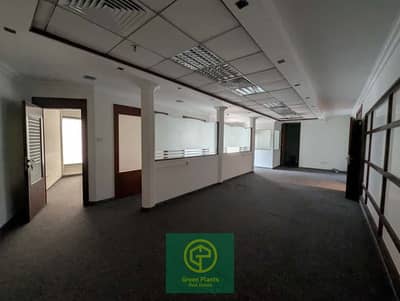 مکتب  للايجار في ديرة، دبي - PHOTO-2025-10-03-15-29-48. jpg