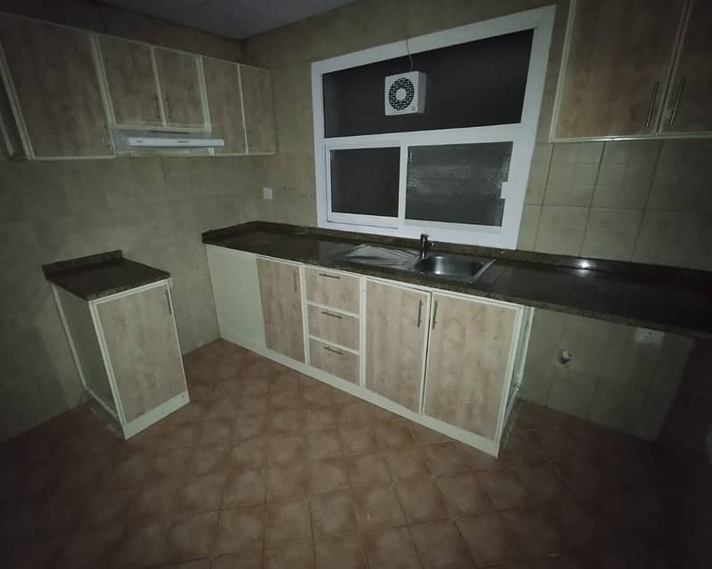 7 f346bb07-afe0-4ceb-bffb-45f03913cc71. jpg