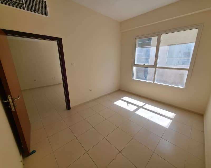 3 c4875dab-1207-4566-ae30-1c4d93e68c28. jpg