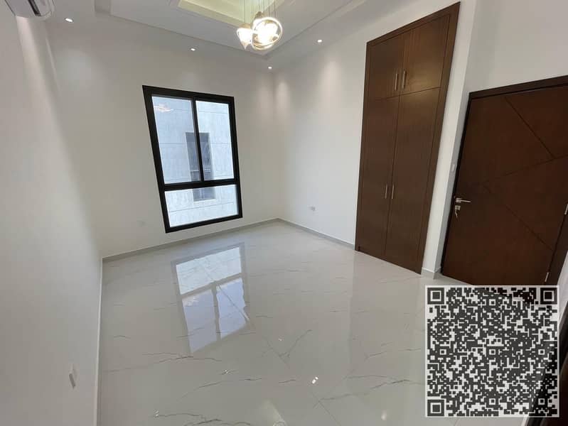 23 WhatsApp Image 2025-10-02 at 12.32. 54_6d3ba839. jpg