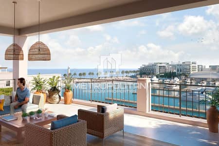 2 Bedroom Flat for Sale in Jumeirah, Dubai - Marina and Skyline Views | Mid Floor | Corner Unit