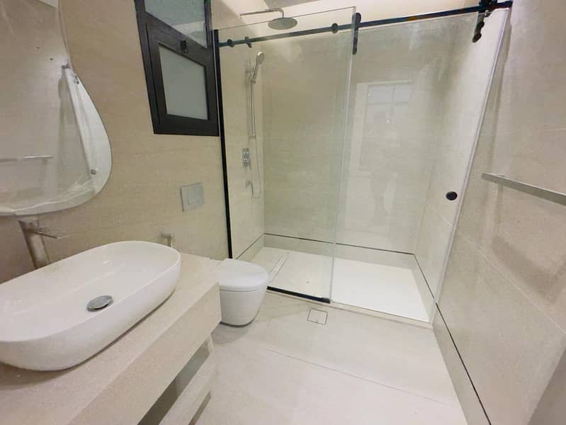 16 IMG-20251002-WA0099. jpg