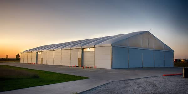 阿尔曼达， 夏尔迦 工业用地待售 - temporary-warehouse-900x450-1. jpg