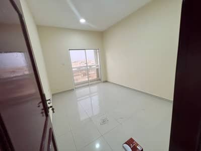 One-bedroom apartment in Al Hamidiya, near the Chinese market. University Street, near Khalifa Hospital.