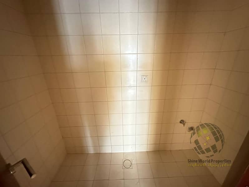 12 IMG-20251001-WA0199. jpg