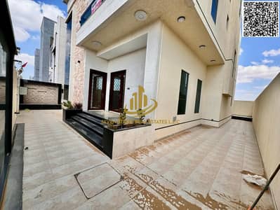 فیلا 5 غرف نوم للايجار في الحليو، عجمان - IMG-20251004-WA0268. jpg