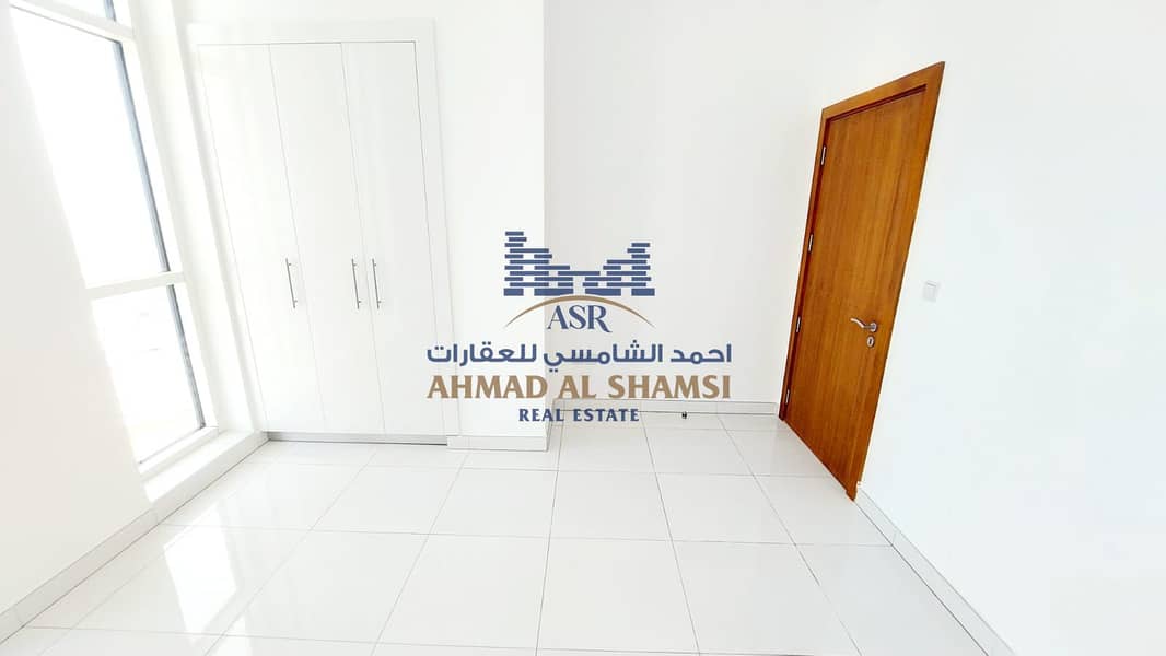 14 b14172c5-ae20-4075-be0e-aaeb48f7d4b8. jpg