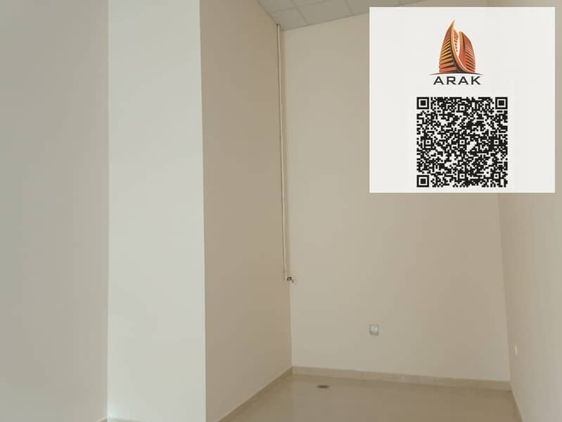 7 WhatsApp Image 2025-10-04 at 16.44. 34. jpeg