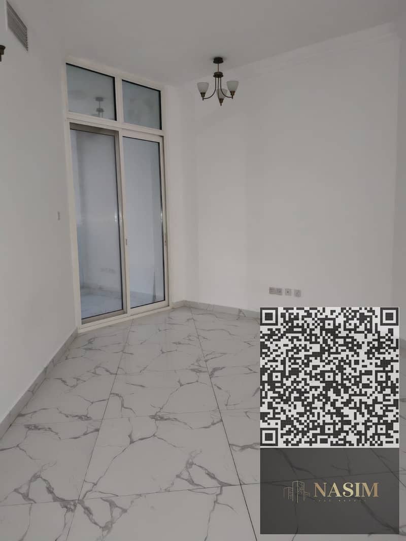 7 6de5c2d2-3e12-4601-b016-e3632b9b8a77. jpg