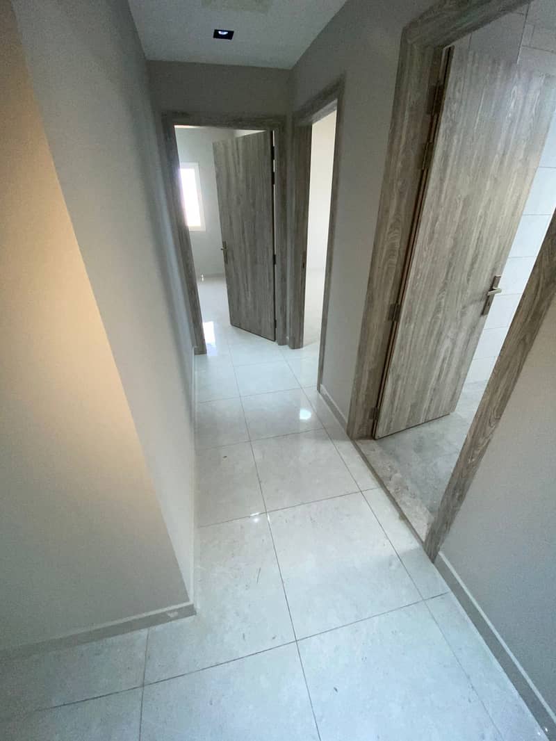 8 صورة واتساب بتاريخ 2025-10-04 في 13.37. 49_75f72ed2. jpg