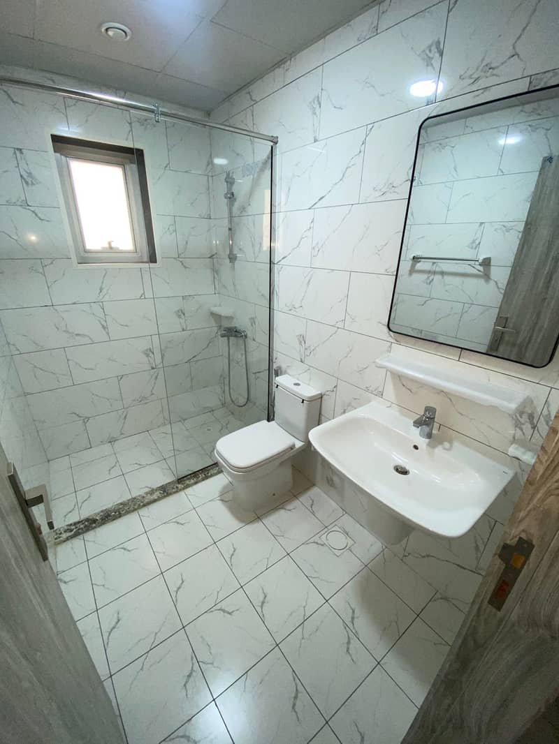 11 صورة واتساب بتاريخ 2025-10-04 في 13.37. 46_6ef88c6a. jpg