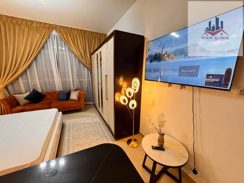 Dubai Al Furjan large studio with American kitchen and bathroom - Image 10