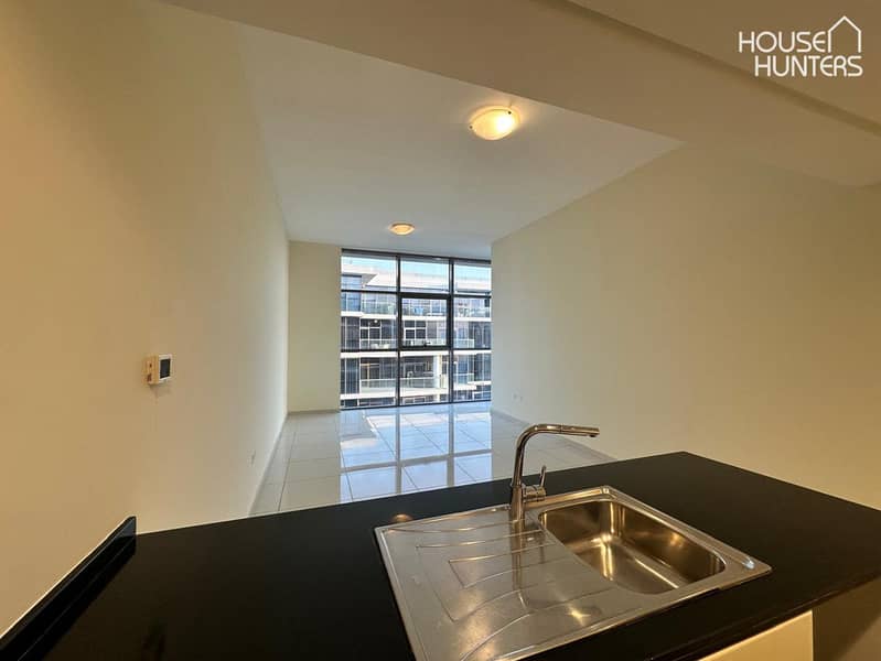 Unfurnished | Golf Views | Maids Room