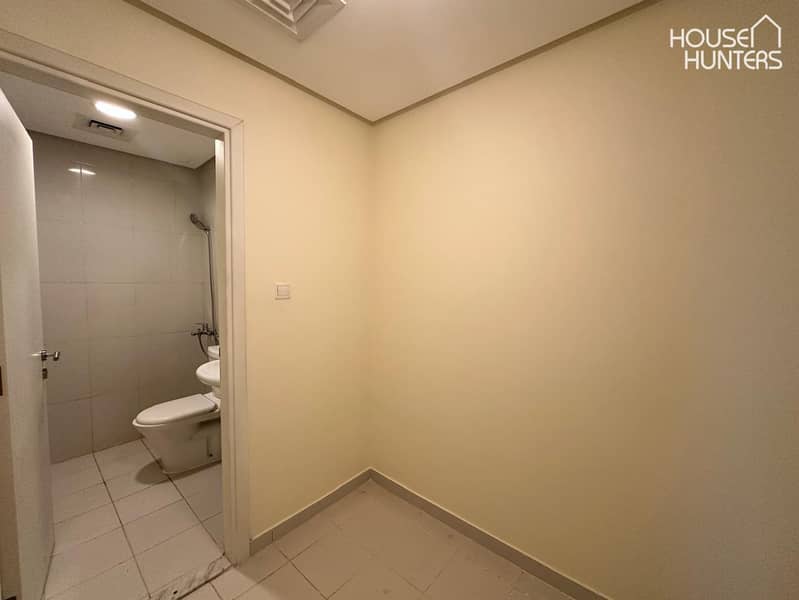 Unfurnished | Golf Views | Maids Room - Image 12