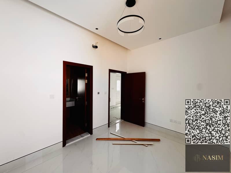 22 صورة واتساب بتاريخ 2025-10-04 في 08.51. 11_13d7221f. jpg